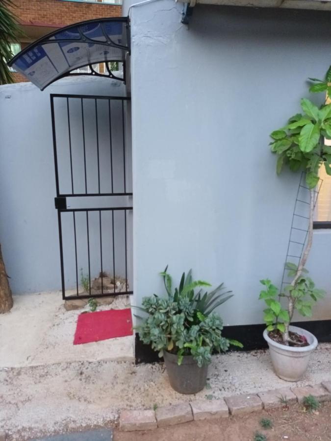 Bertha'S Place Apartment Pretoria Exterior photo